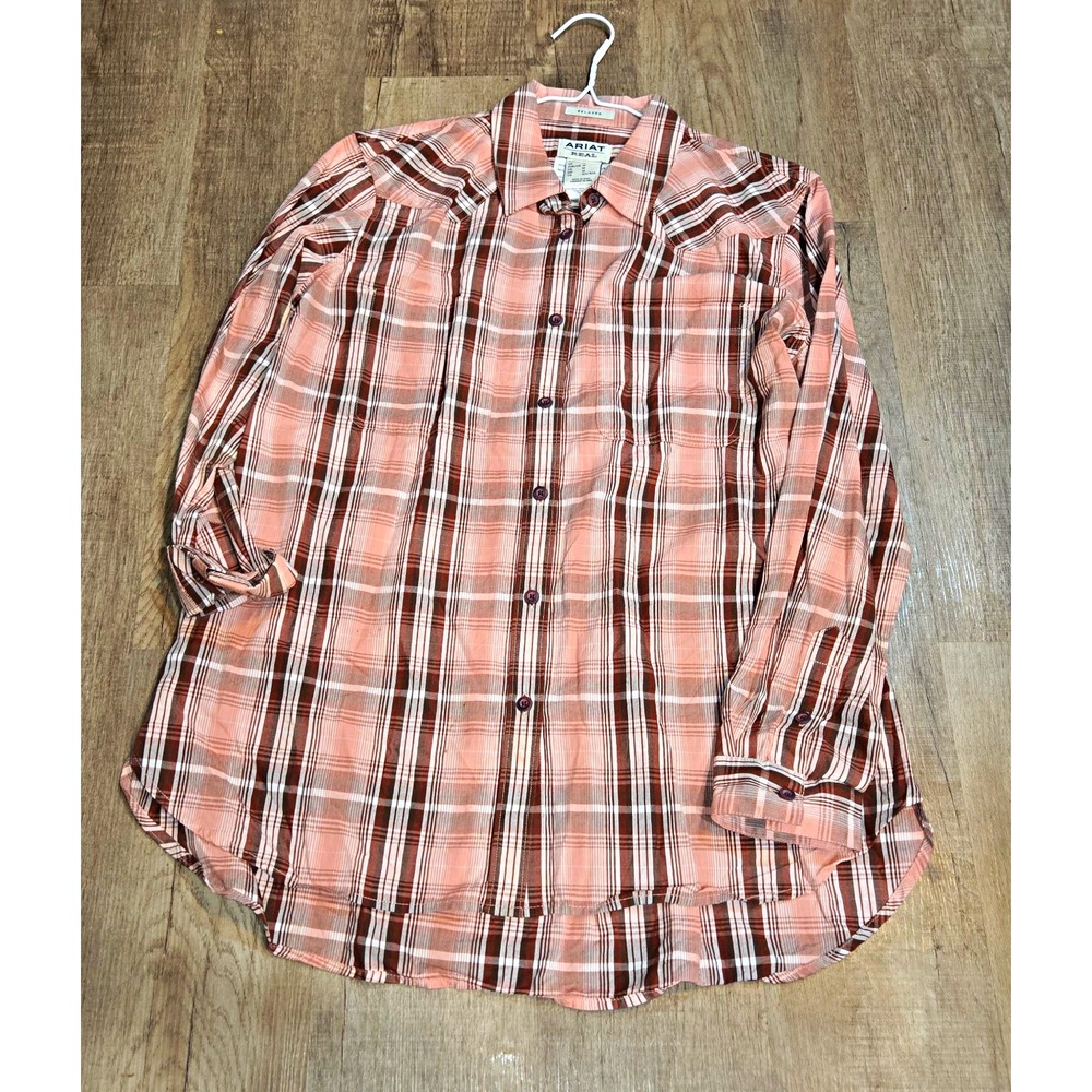 Ariat REAL Womens Relaxed Fit Long Sleeve Plaid Button-Up Shirt Pink M
